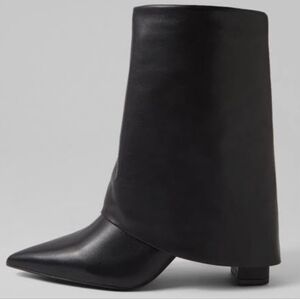 Steve Madden Black Leather Boots Size 9.5 Avant Garde Monochrome Contemporary